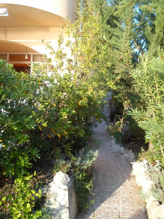 Apartman Atanasov Seline Bagian luar foto