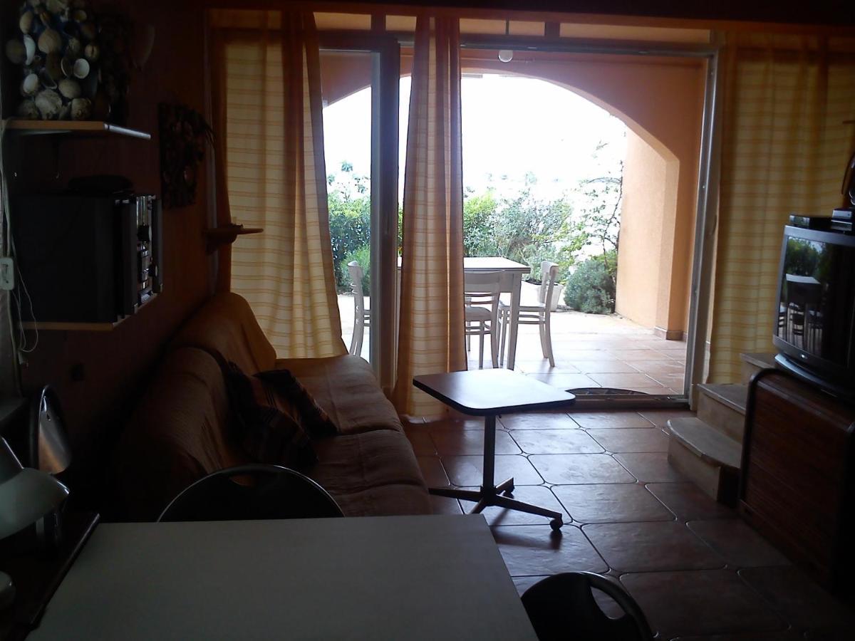Apartman Atanasov Seline Bagian luar foto